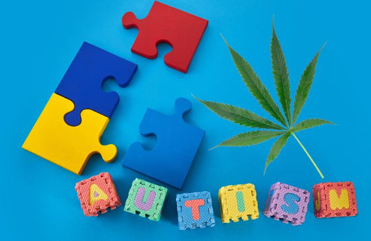 Ein Puzzle, das Autismus und ein Cannabisblatt symbolisiert 